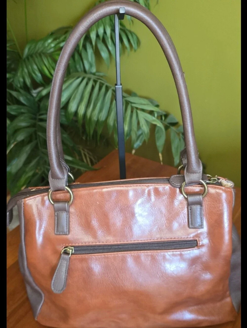 Stone Mountain Two-Tone Tan & Brown Leather Satchel Handbag Bag